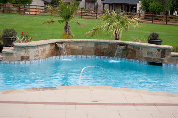Fototapeta na wymiar Residential beautiful swimming pool