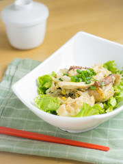 Fried Noodles with Chicken, Thai food style