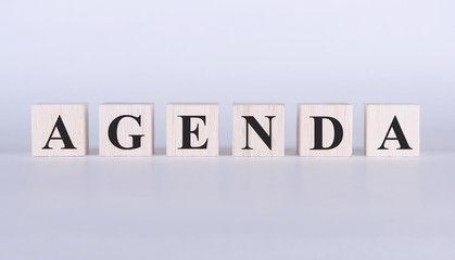 Fototapeta premium Zdjęcie kostki Agenda Word