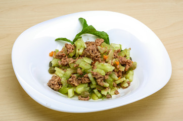 Tuna and celery salad
