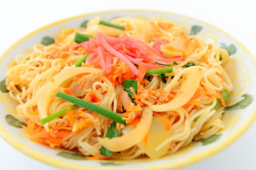 沖縄料理の素麺チャンプルー 