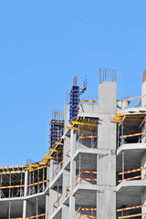 Monolithic building construction site work from concrete