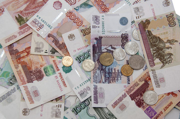 Много российских денег