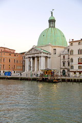 Fototapeta na wymiar The church of Santa Croce in Venice