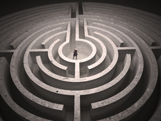 Gefangen in Labyrinth