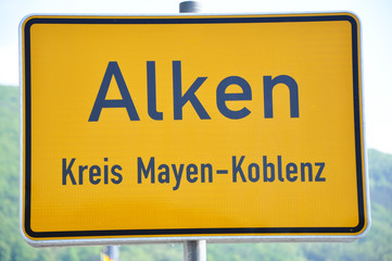 Ortsschild in Alken an der Mosel