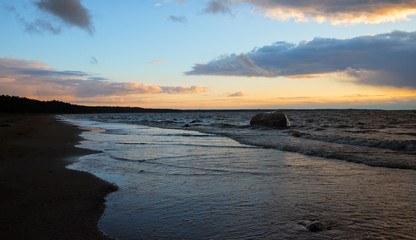 Fototapeta na wymiar beautiful sea landscape after sunset