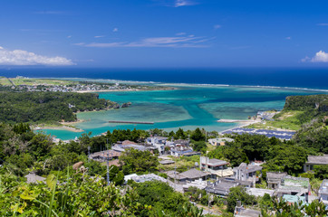 沖縄　うるま市の綺麗な海