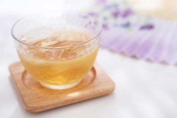 冷たいお茶
