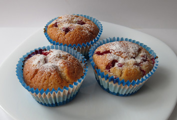 Muffins with berries