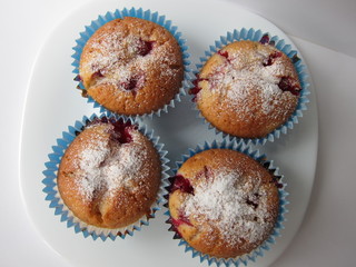 Muffins with berries