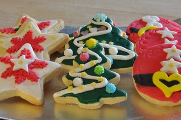 galletas de mantequilla decoradas por niños