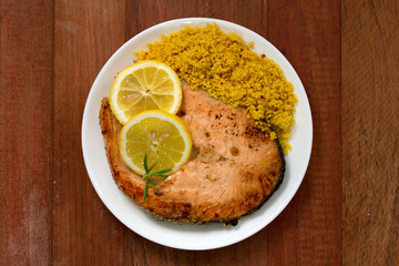 salmon with couscous and lemon