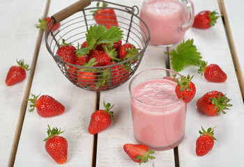 Milkshake with strawberries