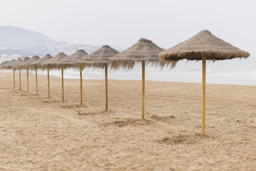 Alquiler de sombrillas.