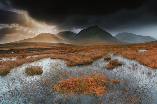 Meall a' Bhuiridh, beinn mhic chasgaig and  Creise mountains along the edge of Rannoch Moor, Glencoe valley, Scotland, UK