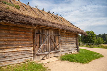 Fototapeta na wymiar Russian rural wooden architecture example, old barn