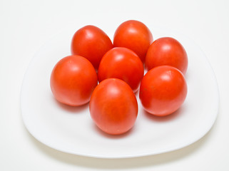 tomatoes on a plate