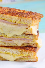 Monte Cristo sandwich