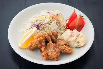 鶏の唐揚げ