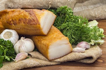 smoked bacon with garlic and herb