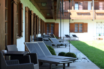 Liegen auf der Terrasse