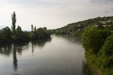 Vista del fiume Cetina, Croazia 