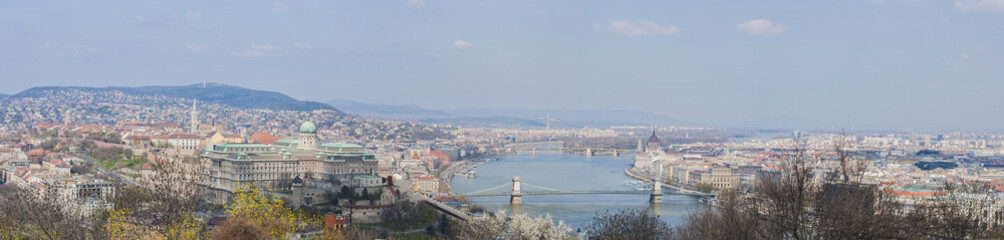 Fototapeta na wymiar Panoramic photo: Budapest