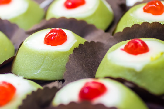 many little Cassata siciliana, a traditional sweet from Sicily,