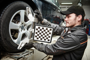 car wheel alignment service work