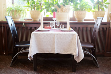 Image of a served table at a restaurant