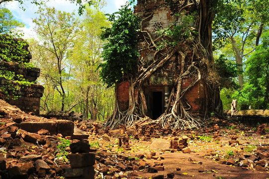 Koh Ker Temple of Cambodia