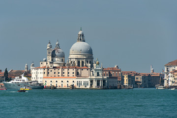 Fototapeta na wymiar Santa Maria della Salute | Venedig