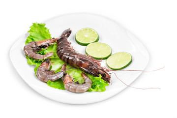 Delicious fresh shrimp with lemon