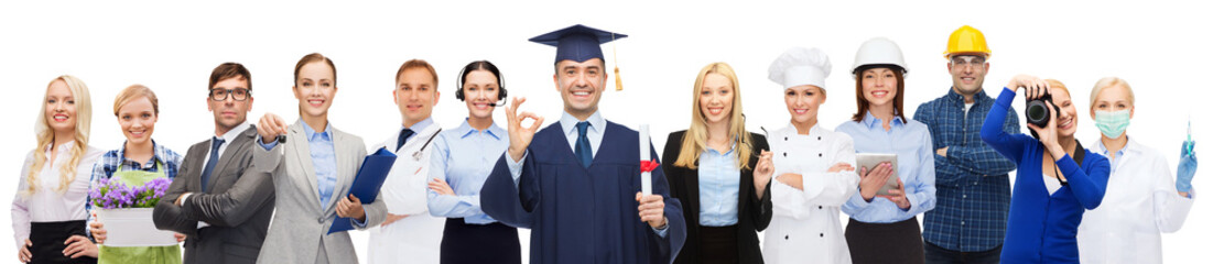 happy bachelor with diploma over professionals - obrazy, fototapety, plakaty