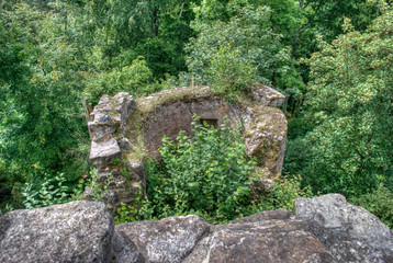 Fototapeta na wymiar Burgmauern