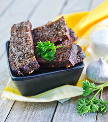 croutons with salt and garlic