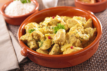 chicken and curry sauce