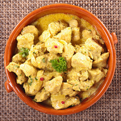chicken and curry sauce