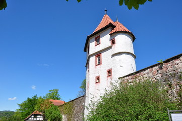 Fototapeta na wymiar Turm an der Stadtmauer in Schmalkalden