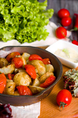 Baked potatoes, tomatoes, 