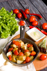 Baked potatoes, tomatoes, 