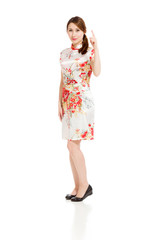 Model angry scolding and pointing