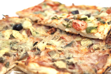 trancio di pizza farcita