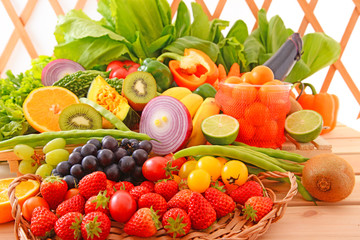 新鮮な果物と野菜

