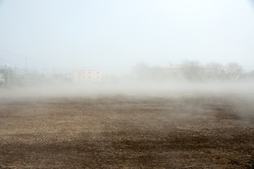 霧のグラウンド