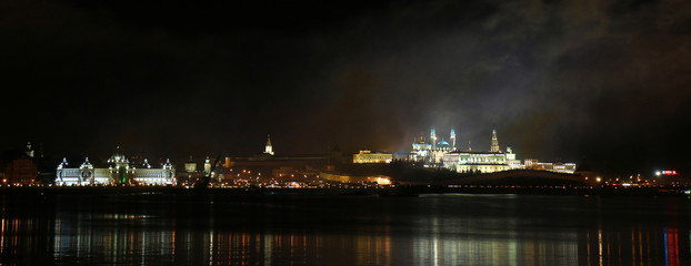 Fototapeta na wymiar The magnificent Kremlin of Kazan (a Unesco World Heritage) with