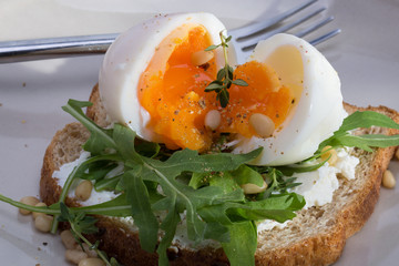 sandwiches with eggs