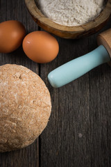 Wholegrain dough for homemade bread