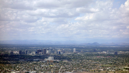 Fototapeta na wymiar Arizona capital city of Phoenix on a rare cloudy day